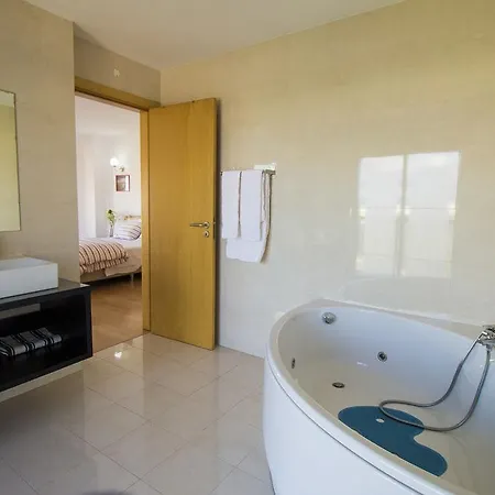 Rochatower 8f * Portimão